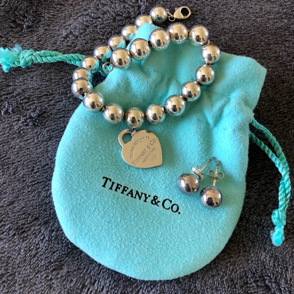 ❌SOLD❌ Return to Tiffany bead bracelet